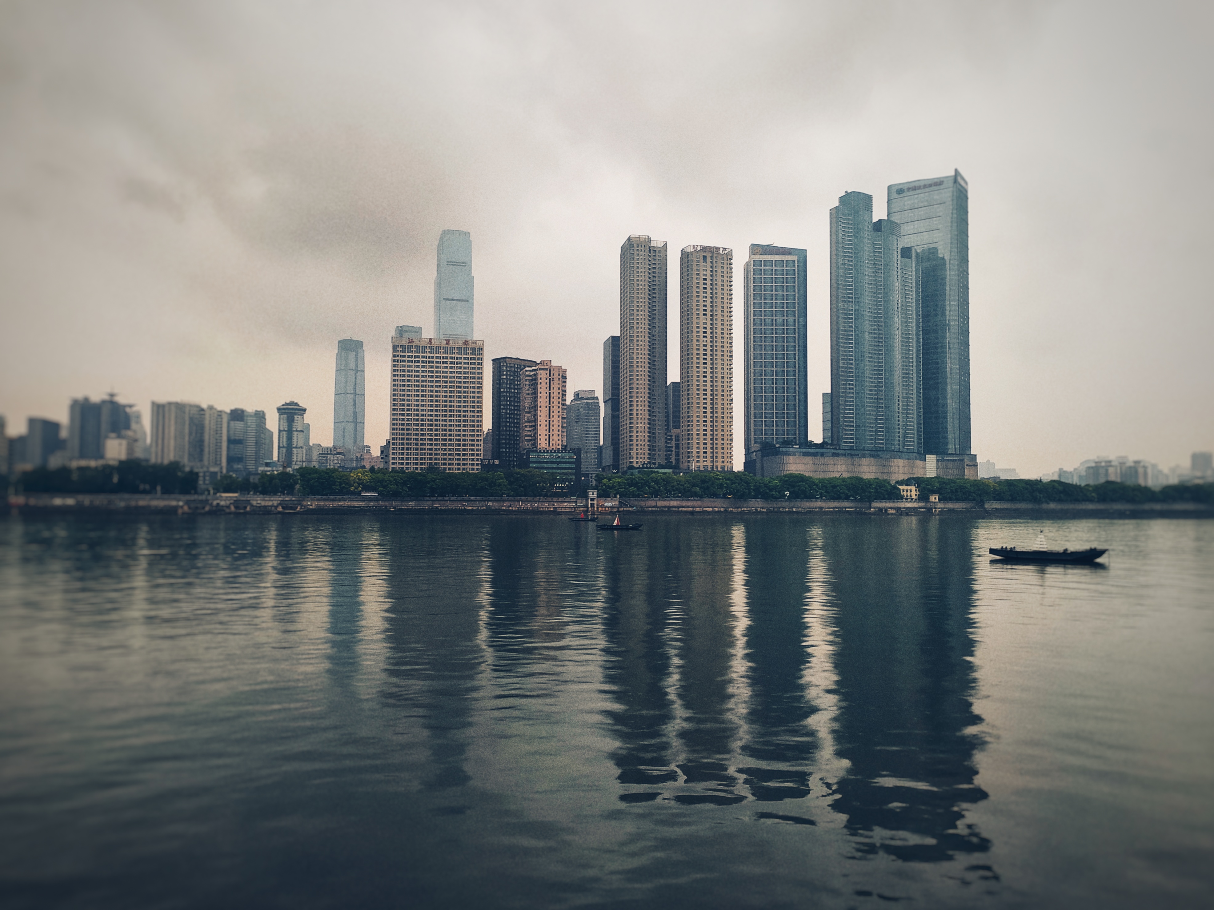 烟雨湘江